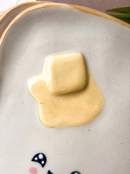 Assiette à tartine beurrée🍞🧈 (petit défaut 1)